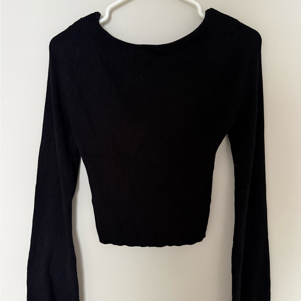 H&M Black Ribbed Long Sleeve Crop Top